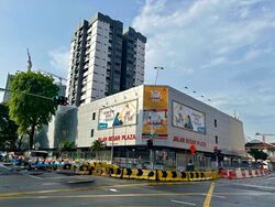 Jalan Besar Plaza (D8), Retail #506804911